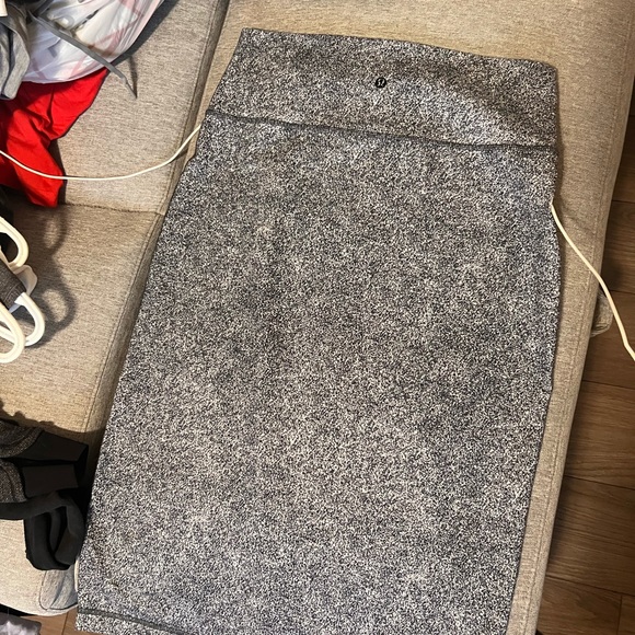 Lot of two lululemon pencil skirts! - Picture 2 of 2